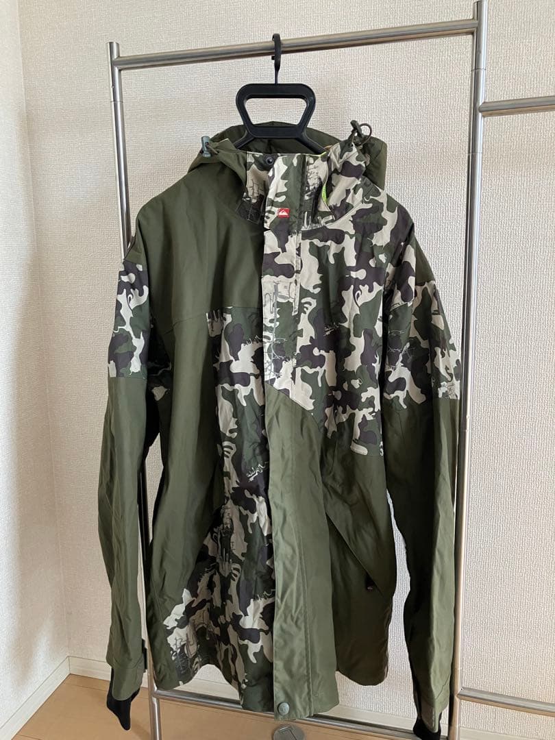 Quiksilver 迷彩スノーボードウェア　3点セット