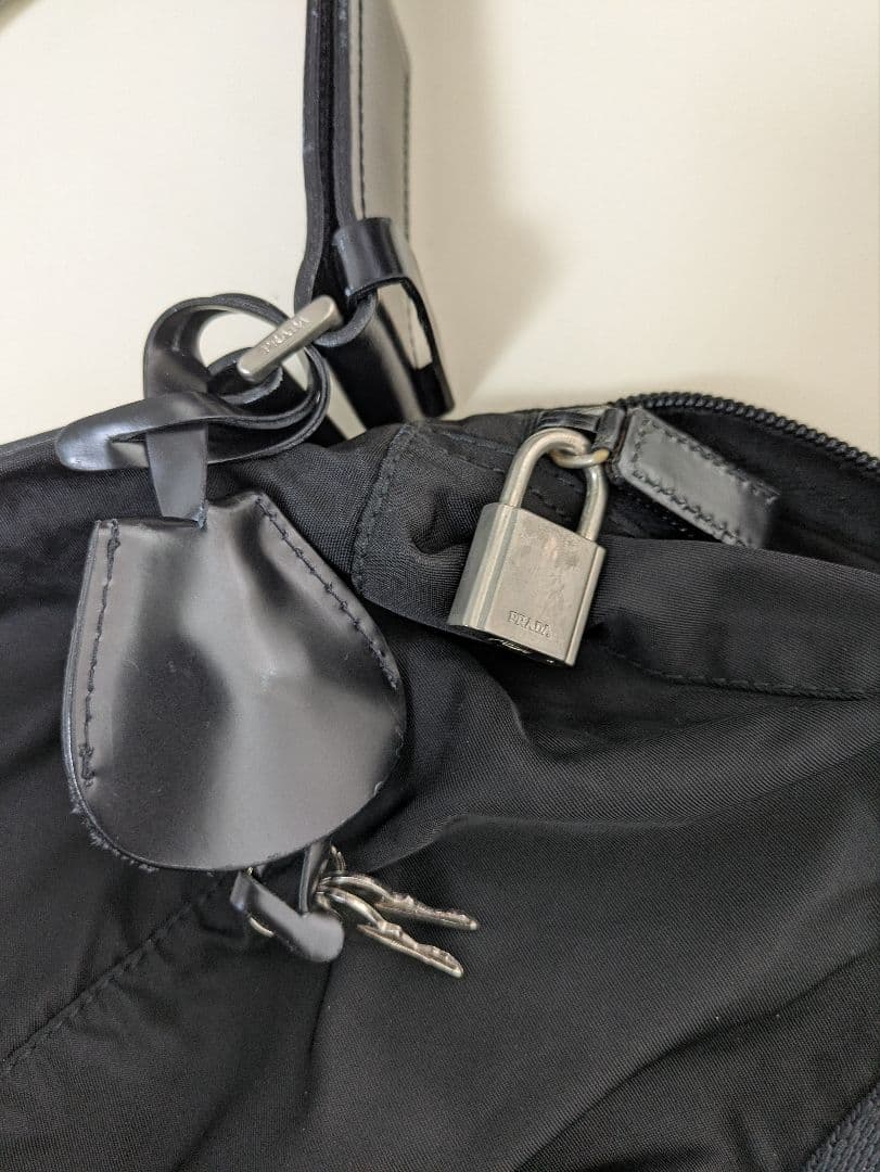 レアプラダボストン