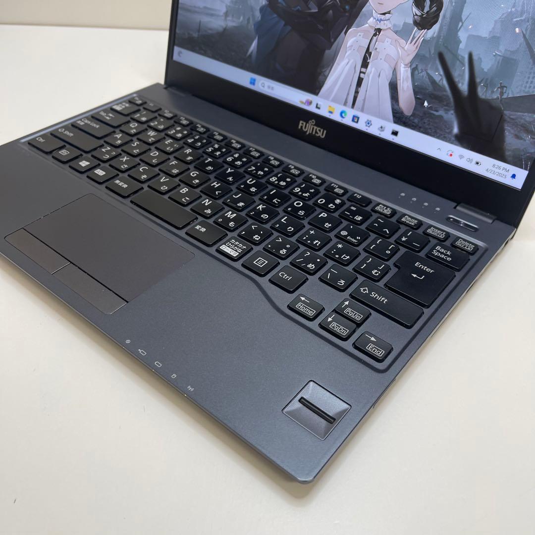 Windowsノート本体 #722 FUJITSU FUTRO MU937 8GB SSD128GB