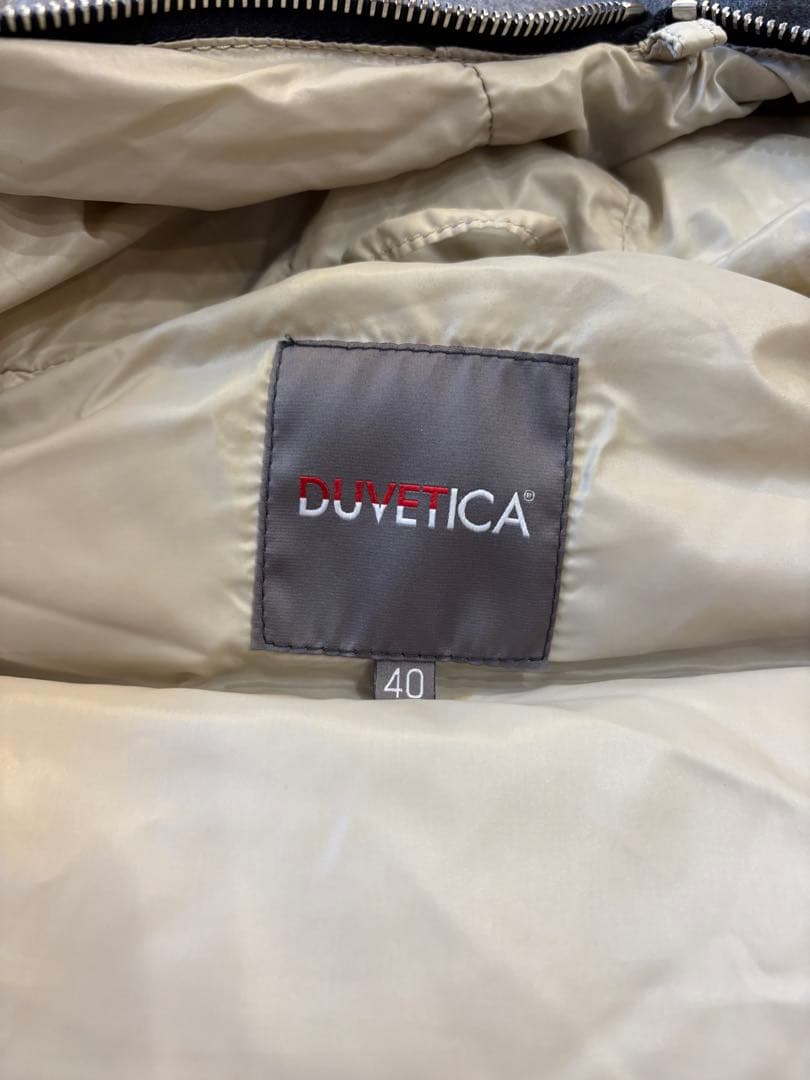 美品　デュベティカ　ダウンベスト　40サイズ