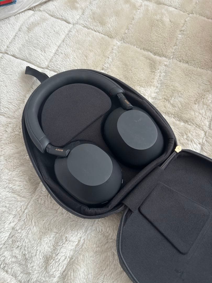 SONY ヘッドホン WHー1000XM5 黒 ブラック