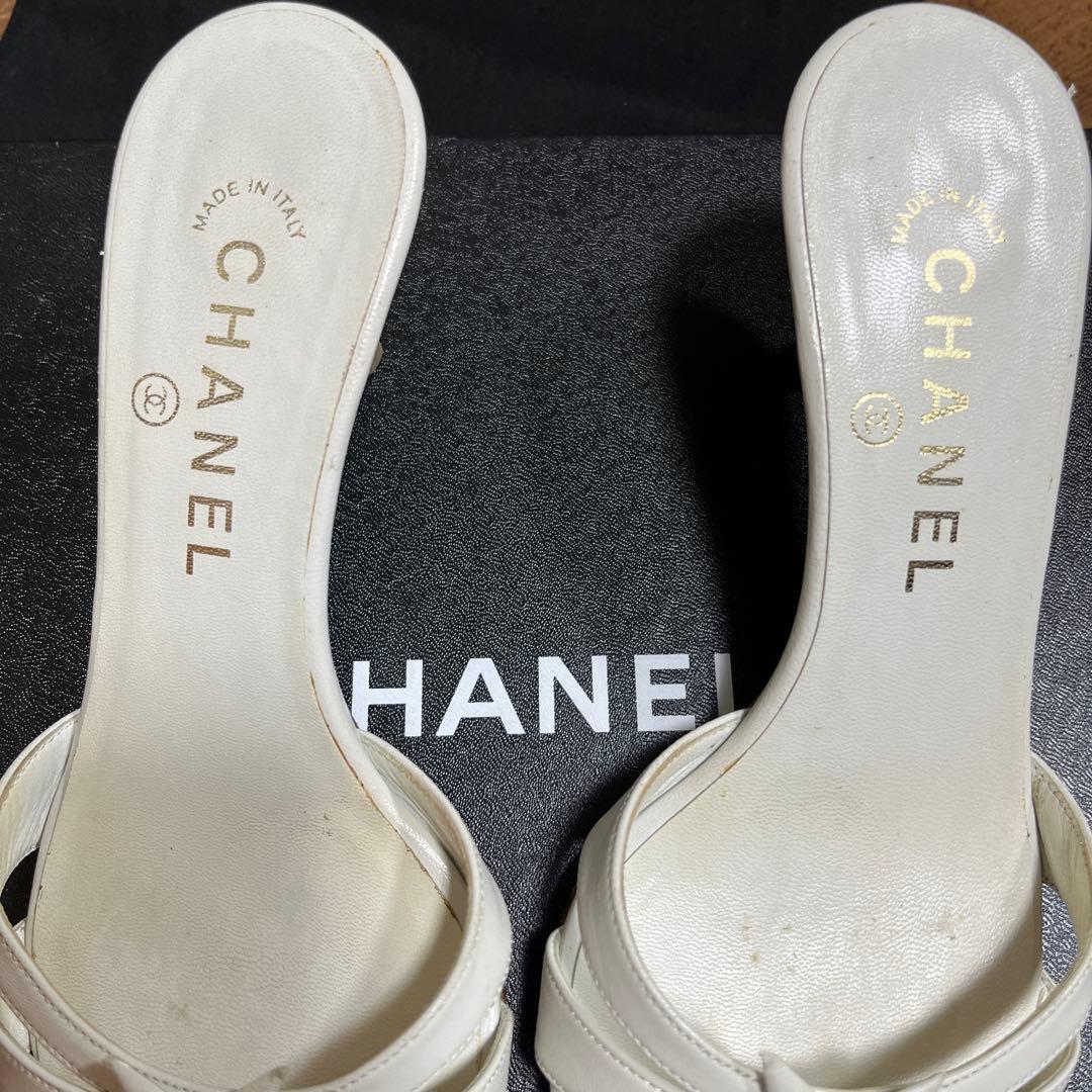 CHANEL ホワイト サンダル 中ヒール36C