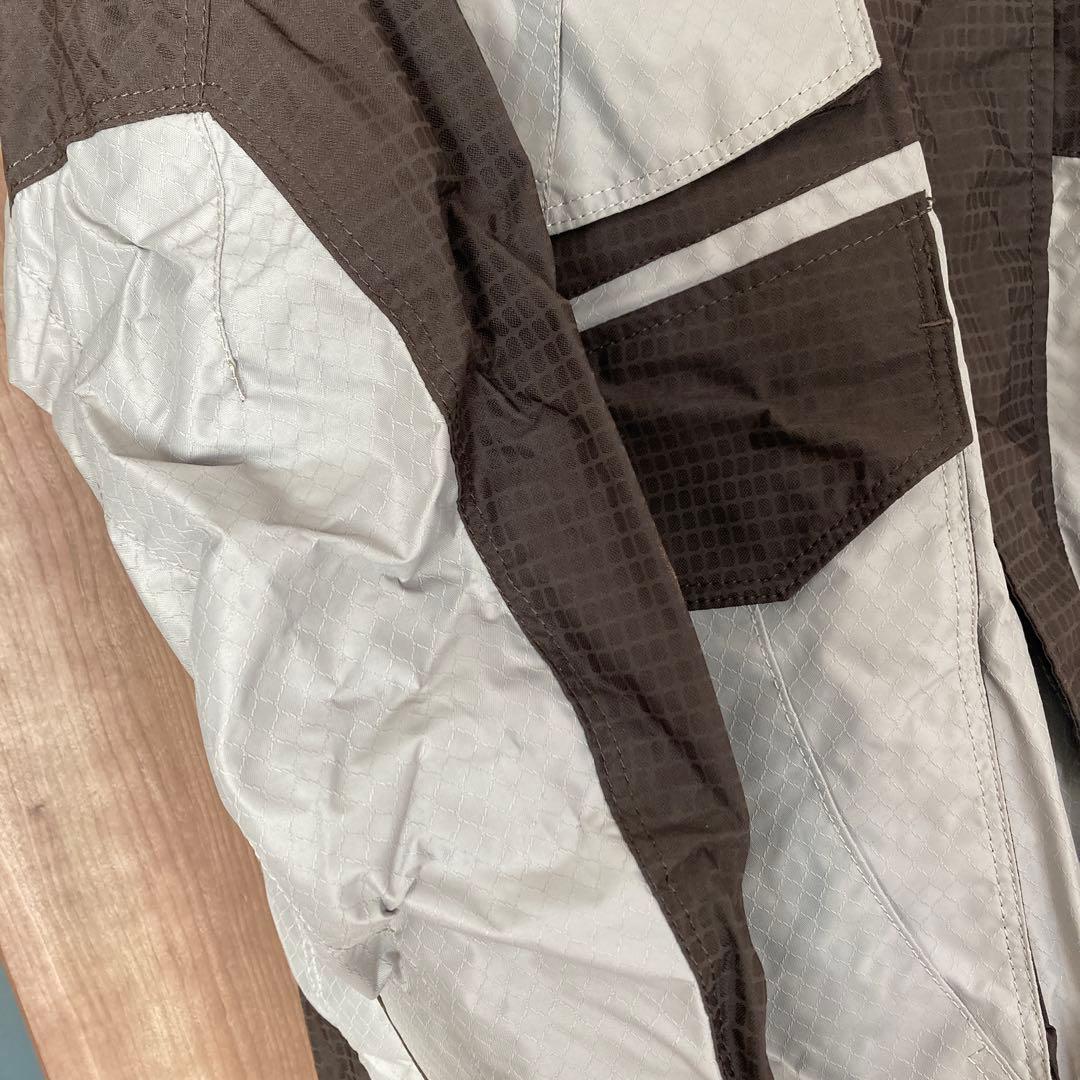 Helly Hansen スキースノーボードウェア 上下セット　Mサイズ