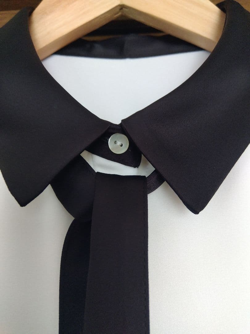 CADUNE ナロータイブラウス