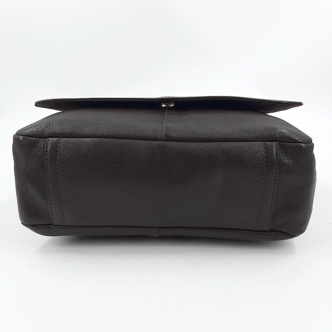 【美品】コーチ　ショルダーバッグ　メッセンジャーレザー　ブラウン　F70555