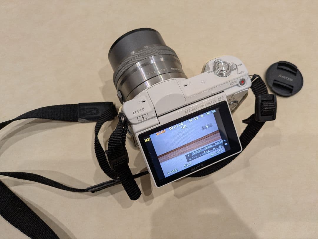 【ソニー SONY α5100 一眼レフセット(レンズ+１)】