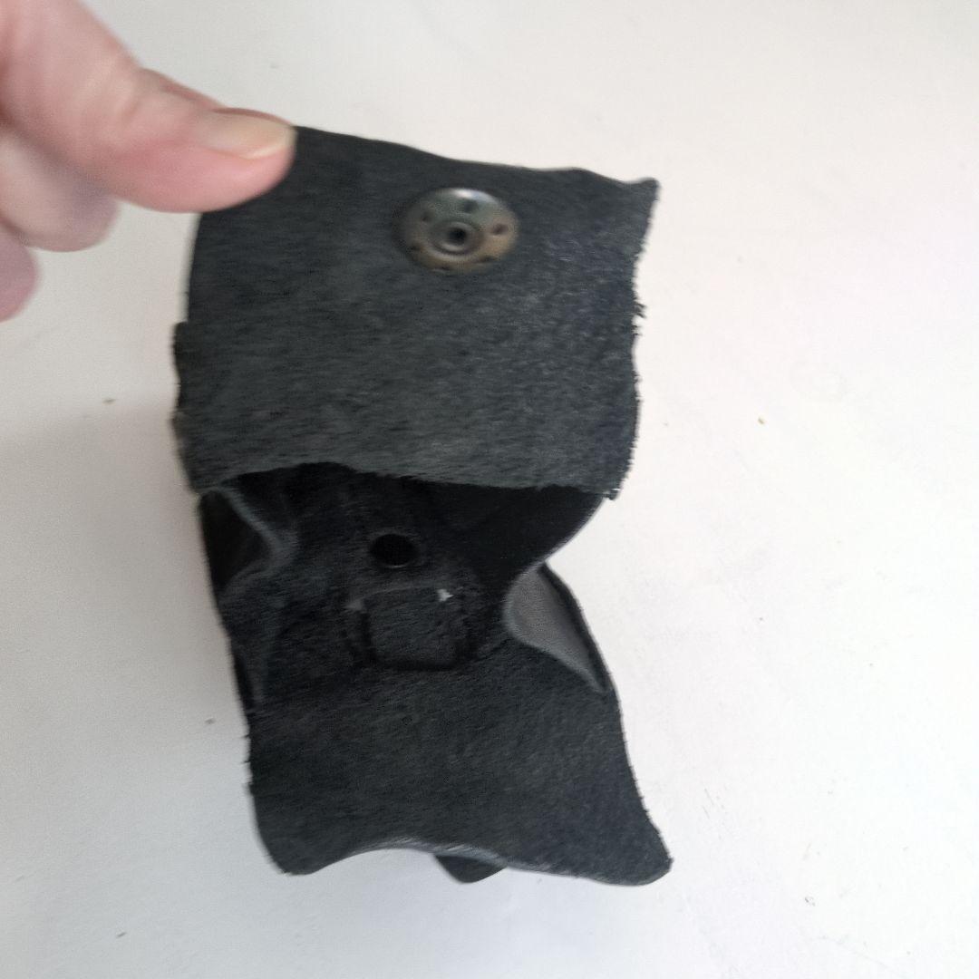 バックラッシュ黒 レザー ウエストポーチ