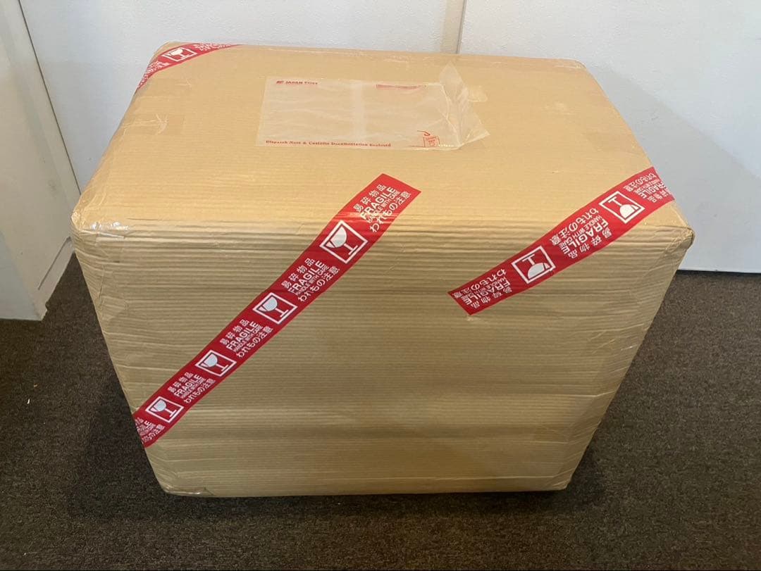 アイリスオーヤマ　ポータブル冷蔵庫　40L ホワイト　IPD−4BW