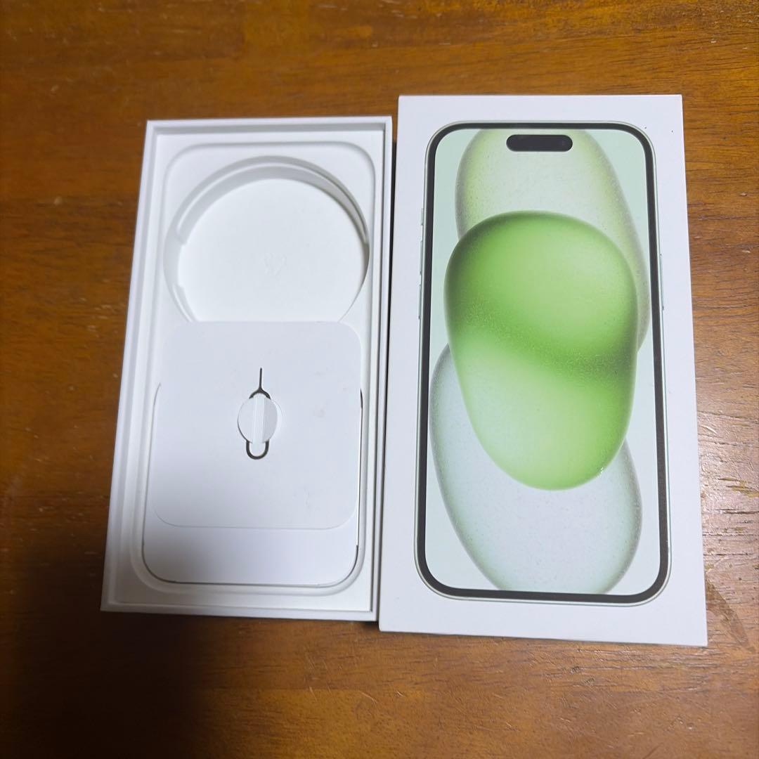 Apple iPhone 15 128GB SIMロックなし