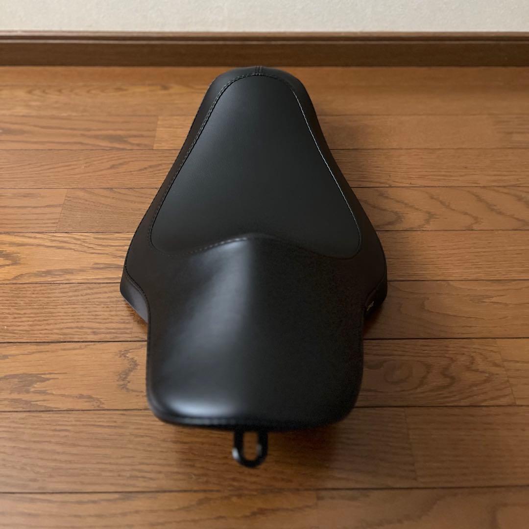 SOLO VILLAINシート ハーレーダビッドソン(スポーツスター用)