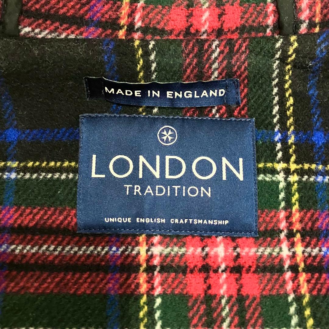 クリスマスカラー✨　ロンドントラディション　ダッフルコート　チェック柄　Lサイズ