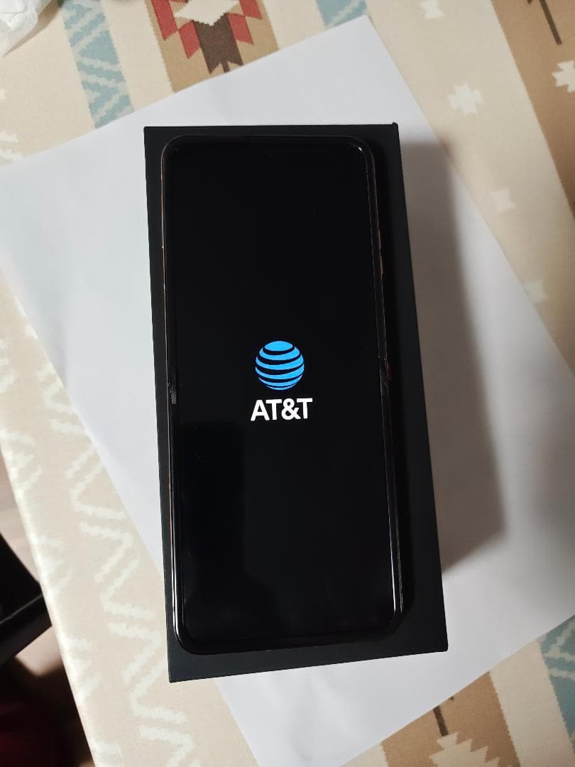 Motorola Razr 60 Pro 海外版