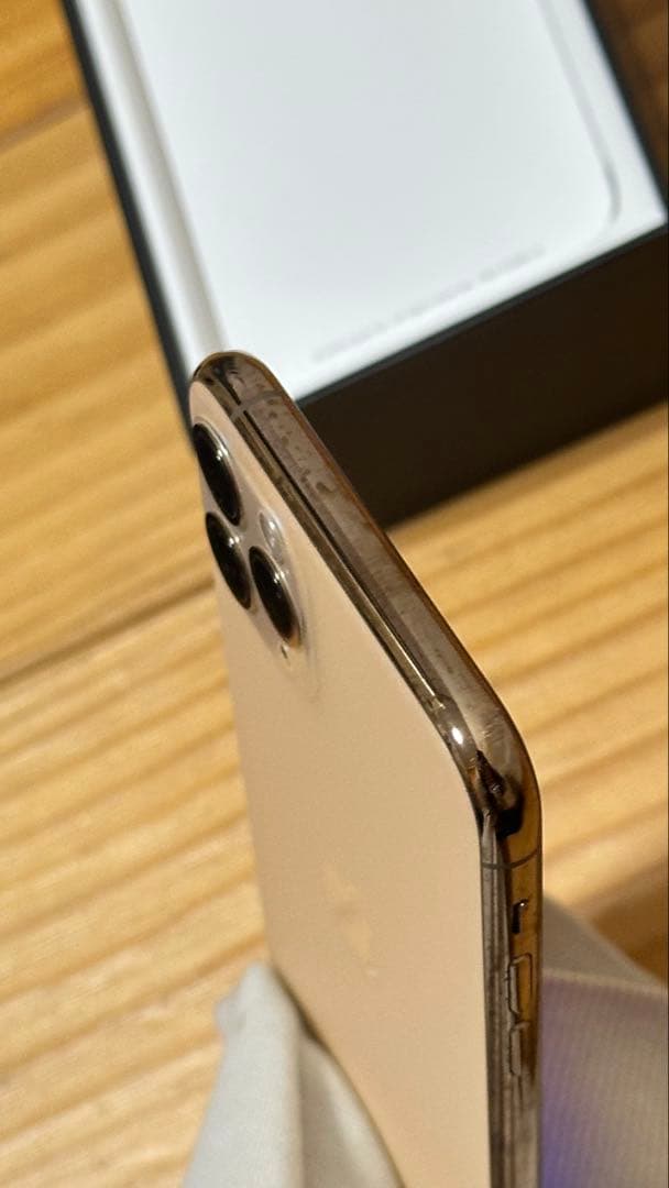 Apple iPhone 11 Pro ゴールド 本体　64GB