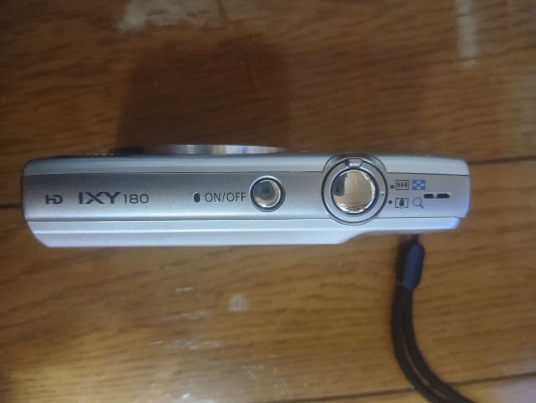 Canon IXY180 バッテリー・充電器付