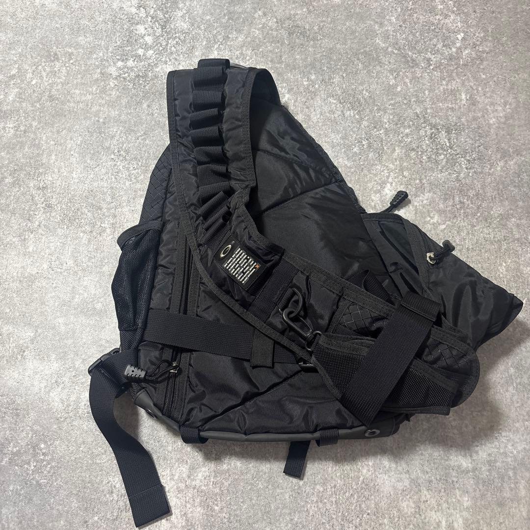 OAKLEY オークリー 00s Y2K ワンショルダーバッグ　正規品