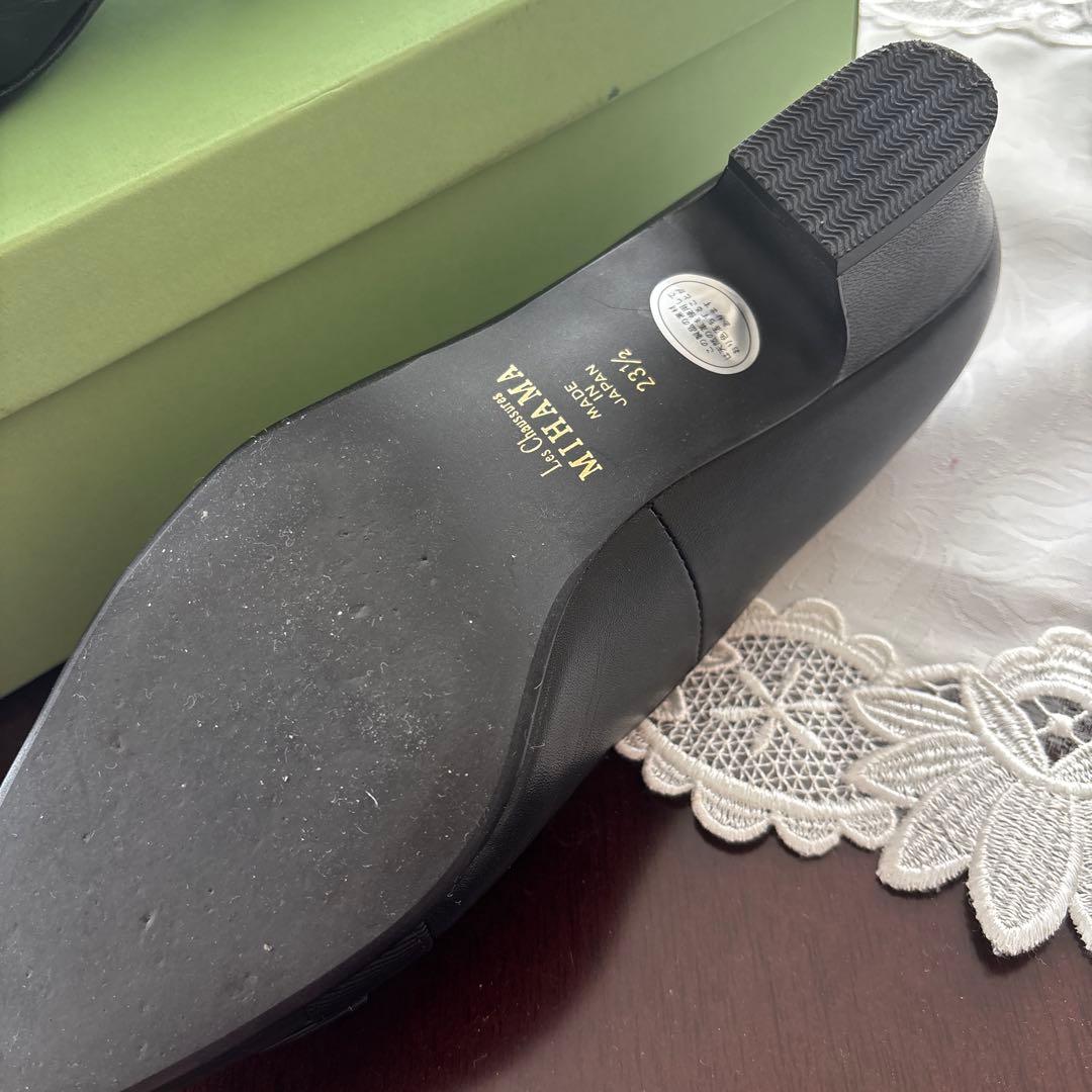 MIHAMA リボン付き ブラックパンプス