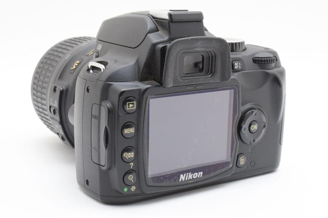 【箱付き】 Nikon ニコン D60 レンズキット デジタル一眼カメラ