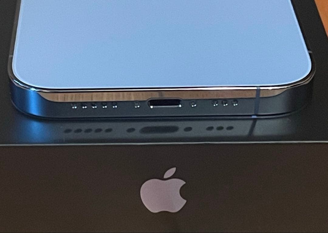 美品iPhone13pro シエラブルー