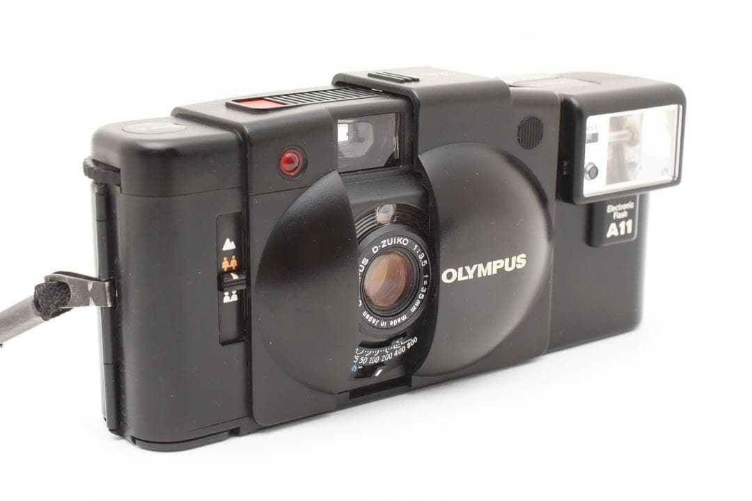 完動品　 OLYMPUS XA2 A11 コンパクトフィルムカメラ