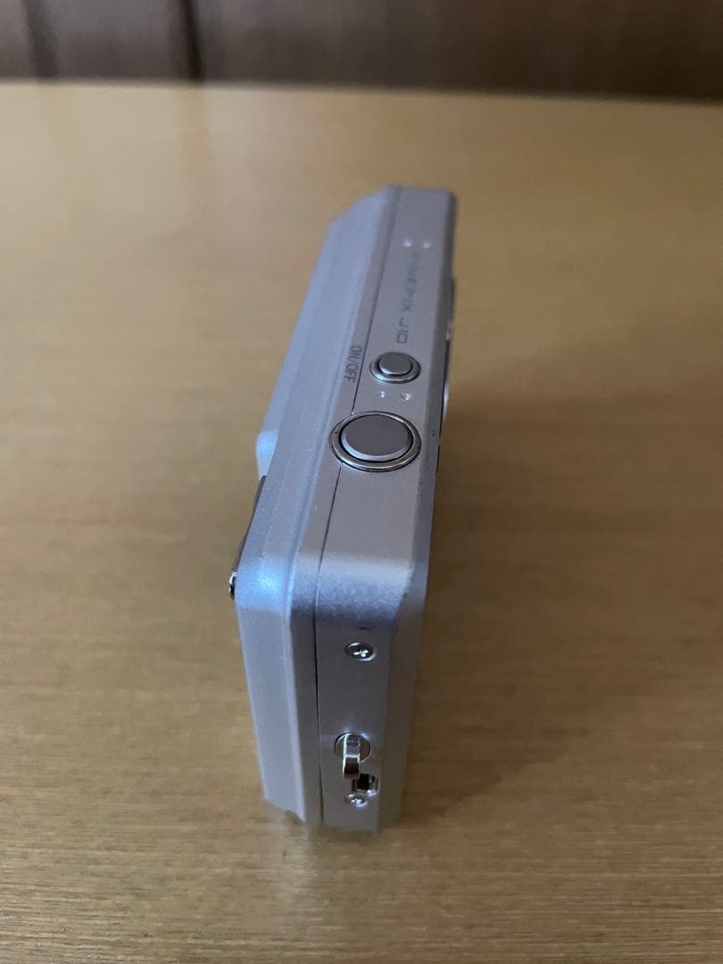 FUJIFILM FinePix J10 充電器付き