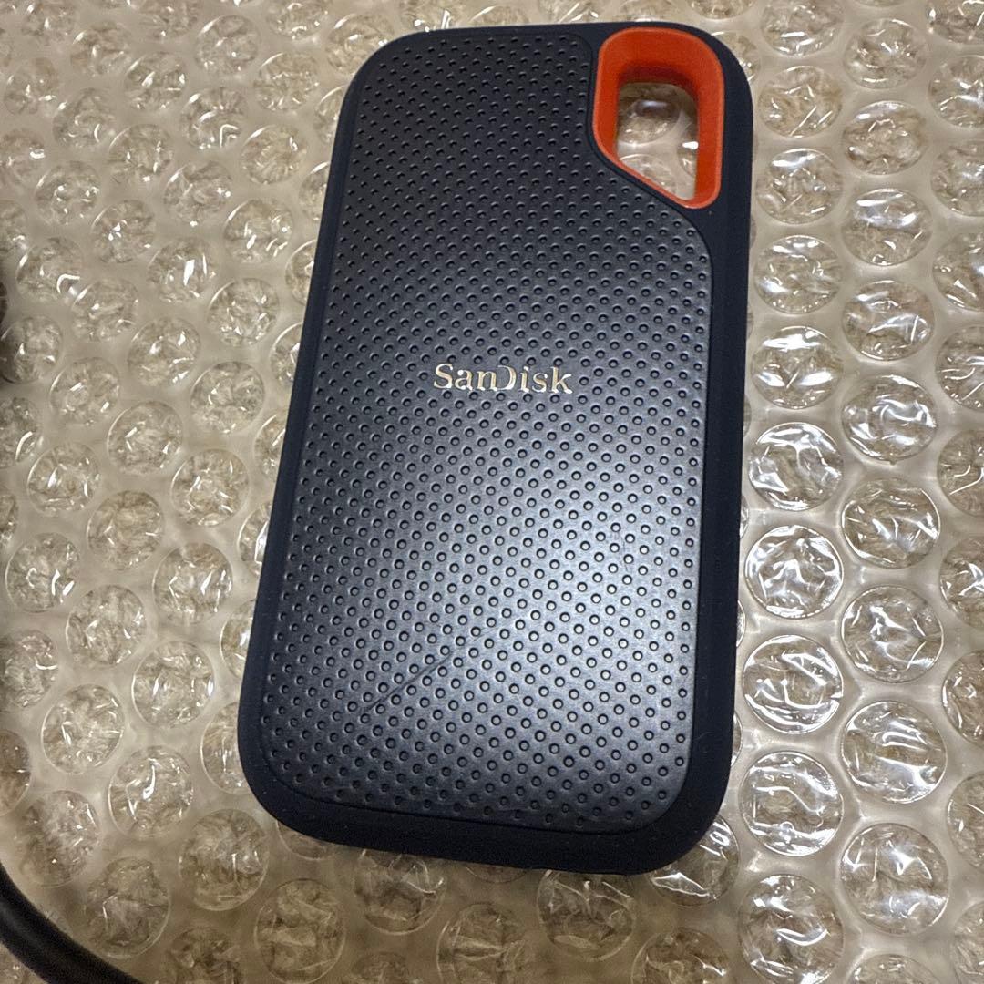 SanDisk ポータブルSSD 2TB SDSSDE61-2T00