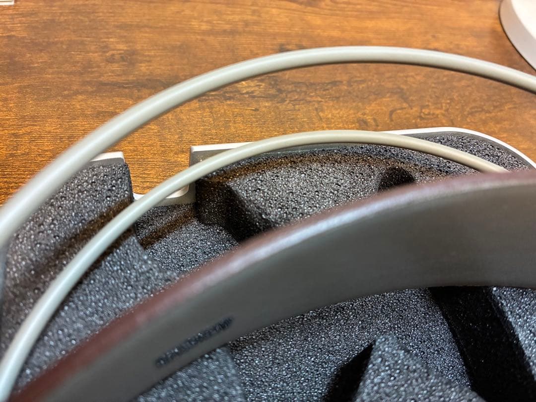 AKG K701 開放型ヘッドホン