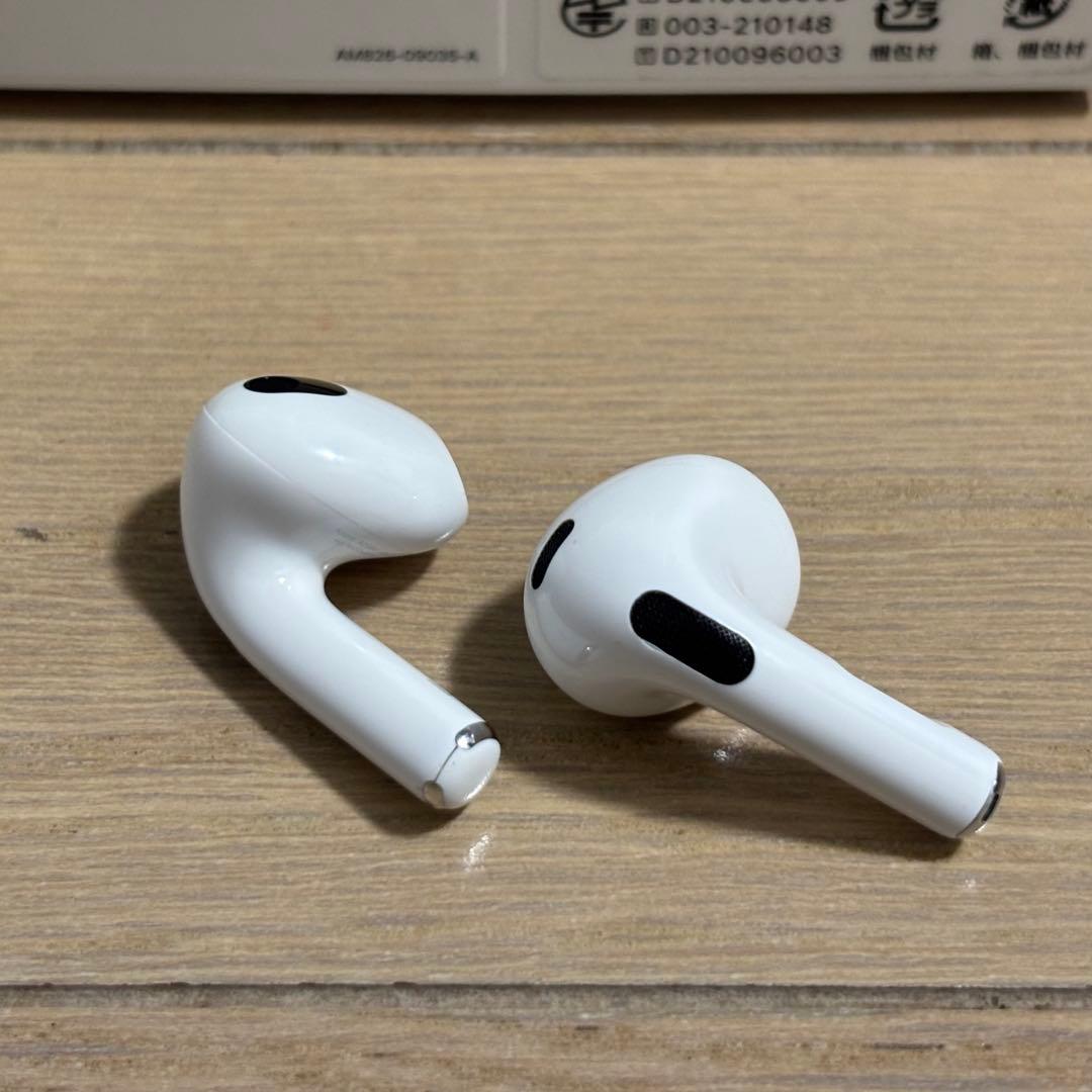 第3世代 中古品 国内版 正規品 Apple AirPods MME73J/A