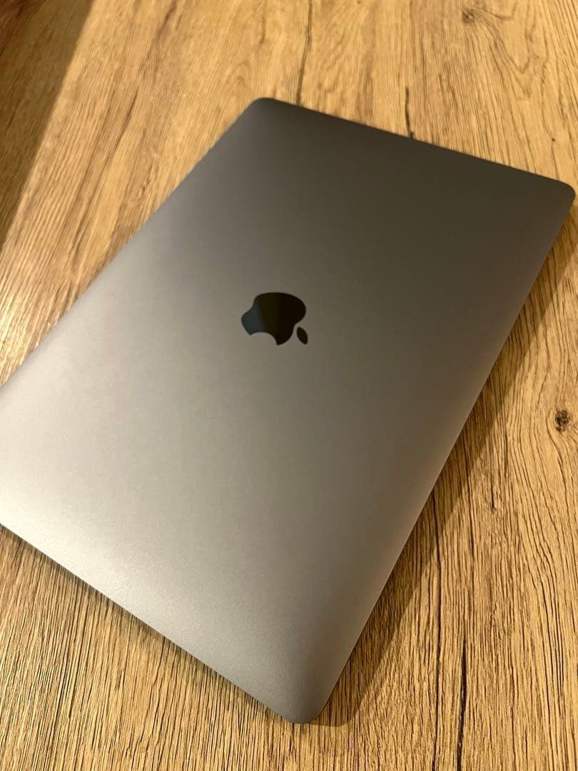 Apple MacBook Pro 13 スペースグレー