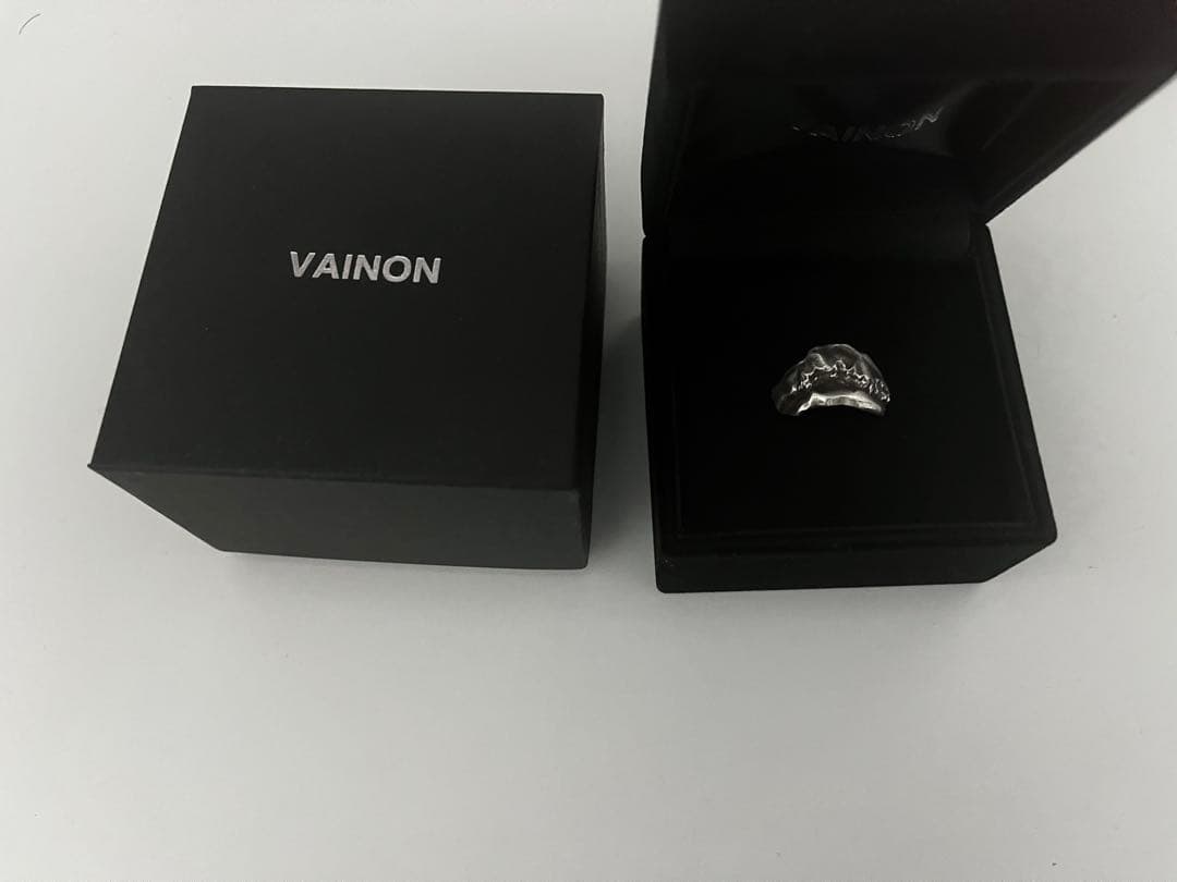 アクセサリー VAINON Cracked Ring