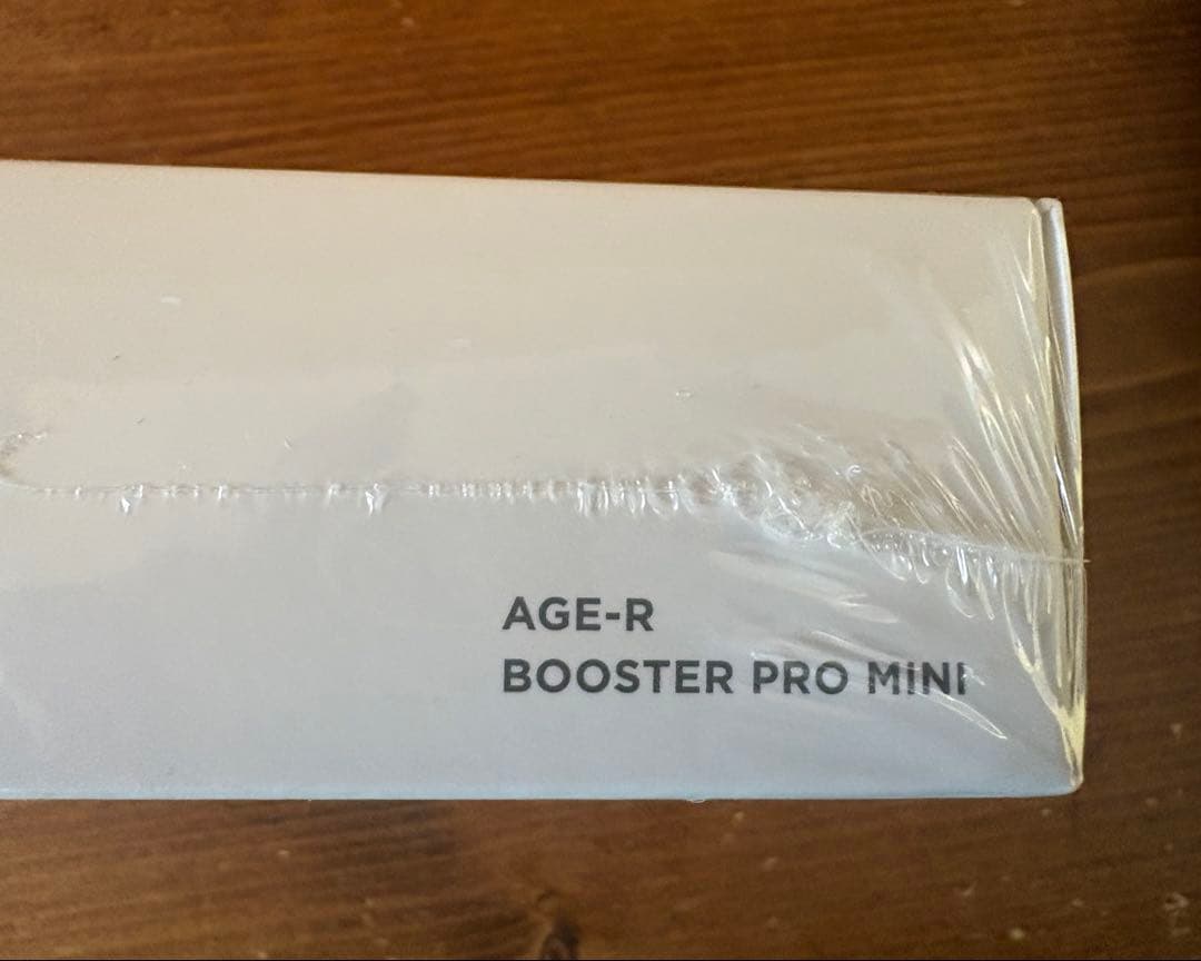 【新品・未開封】medicube 美容器 白　AGE-R ブースタープロミニ