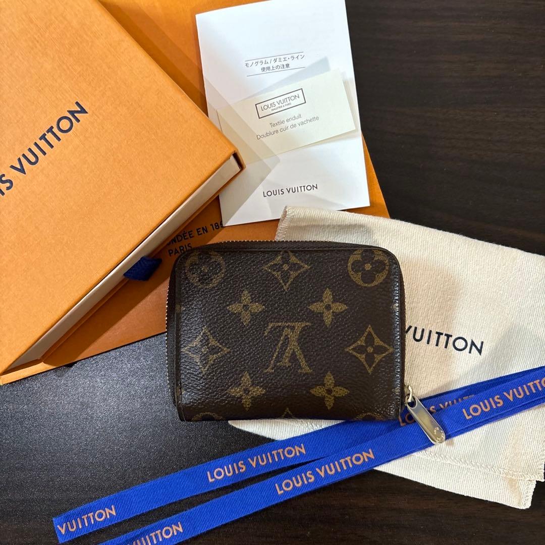 LOUIS VUITTON モノグラム ジッピーパース