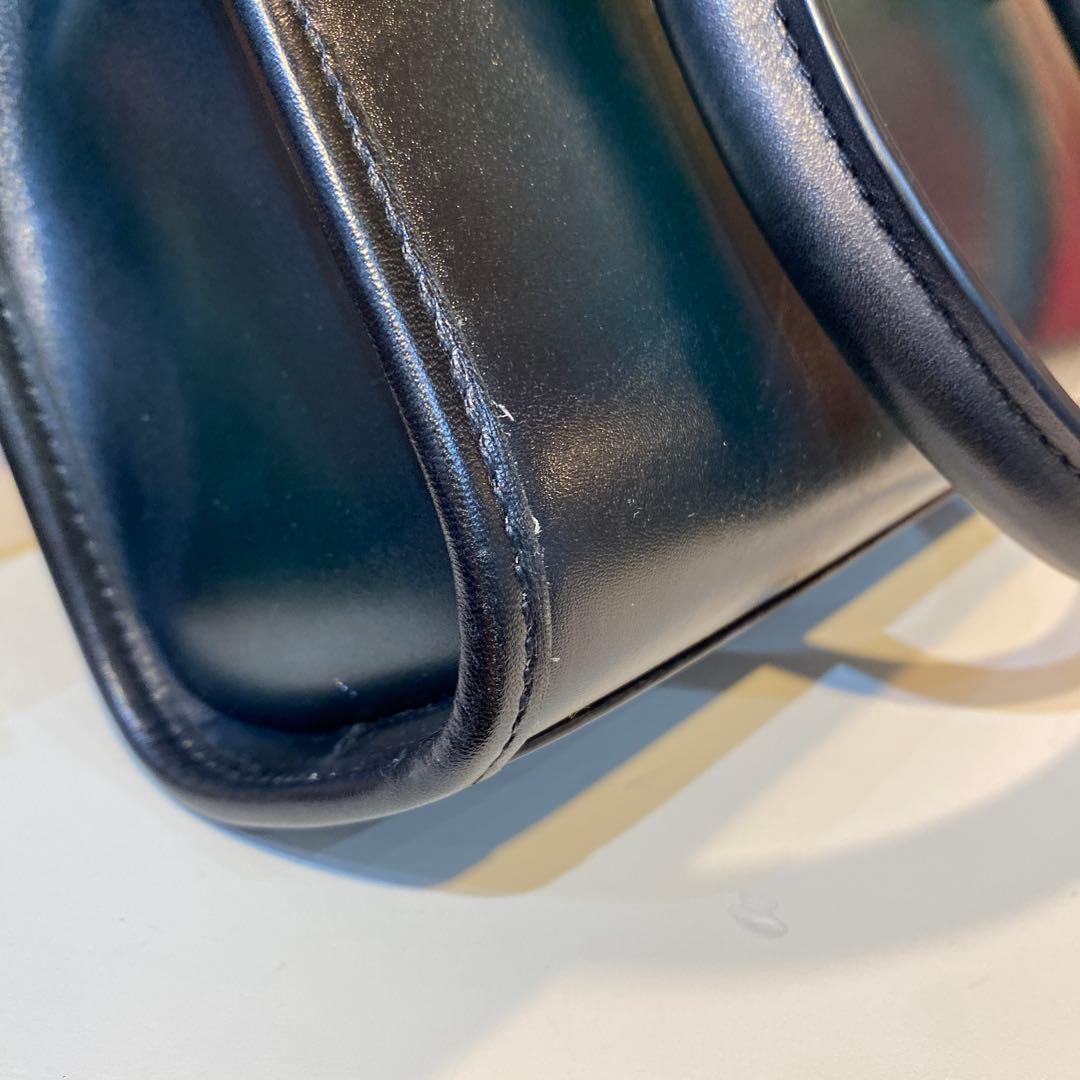 ベルルッティ　エミーオガリバーメッセンジャーバッグ