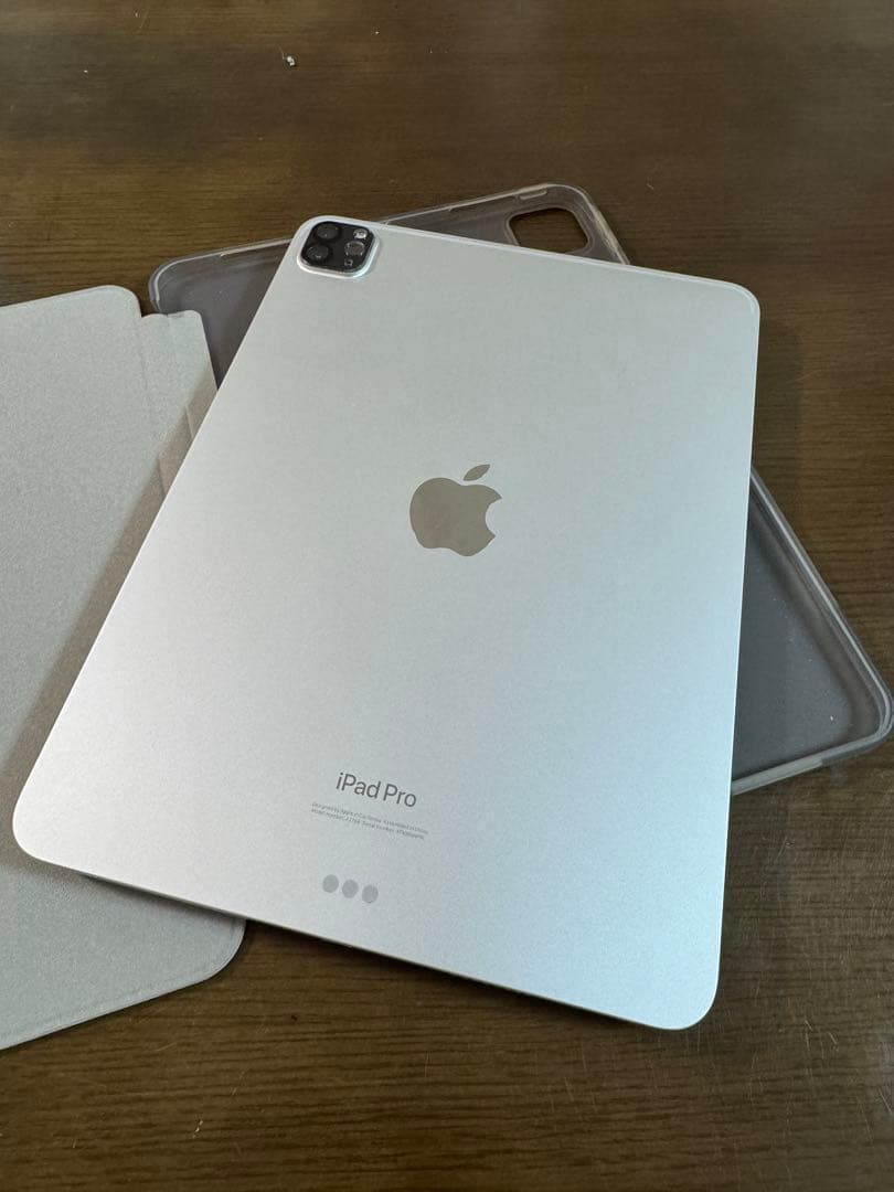 iPad Pro (第4世代) 11インチ シルバー 128GB