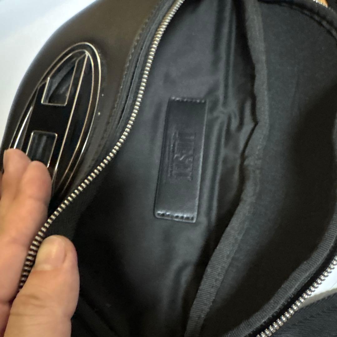 【価格 37,400円】【極美品】ディーゼル ウエストバッグ レザー