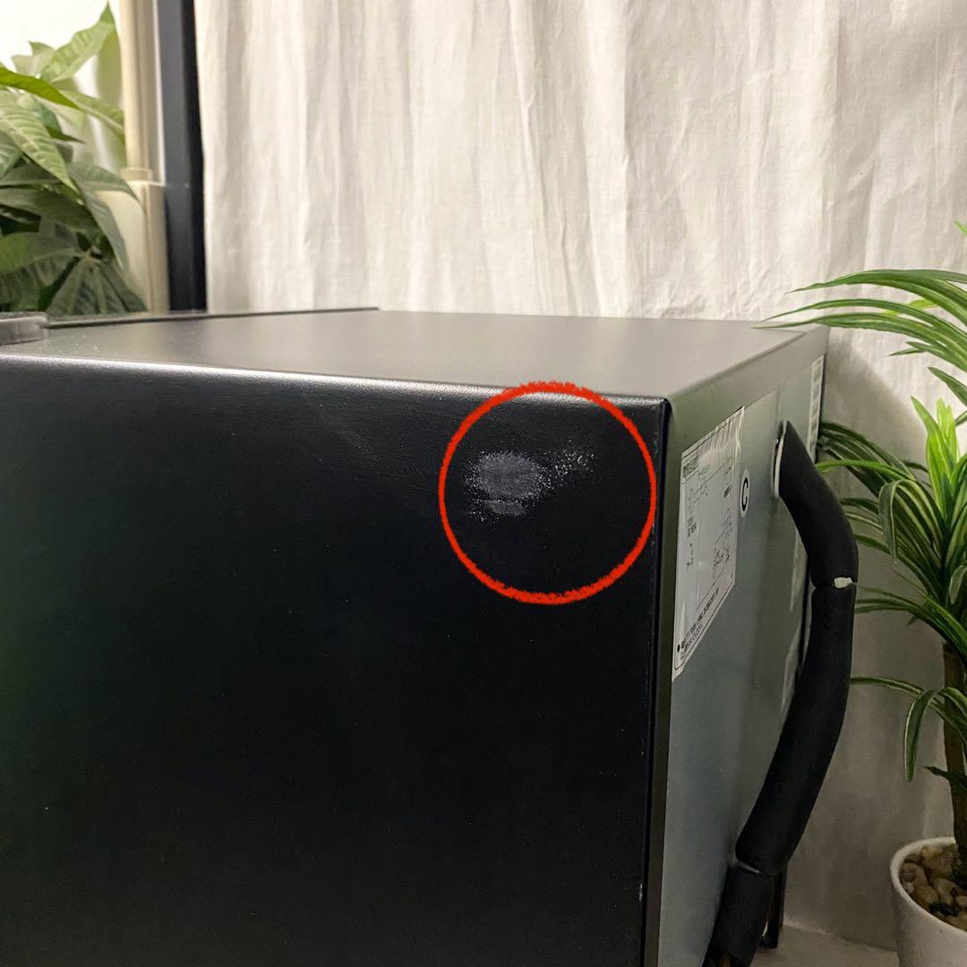 ダークな木目調がカッコいい！1ドア冷蔵庫40L