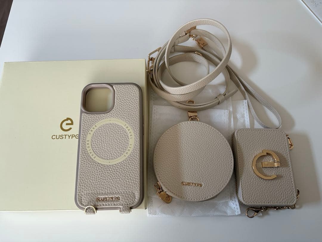 CUSTYPE スマホケース　iPhone15