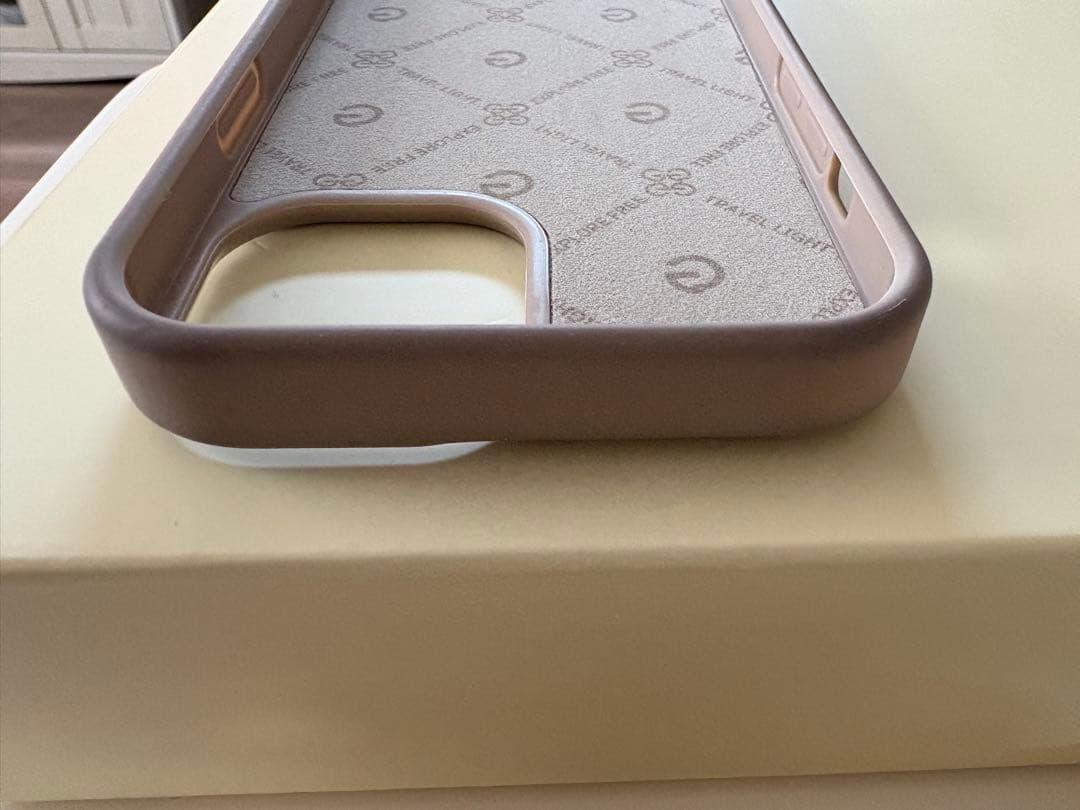 CUSTYPE スマホケース　iPhone15