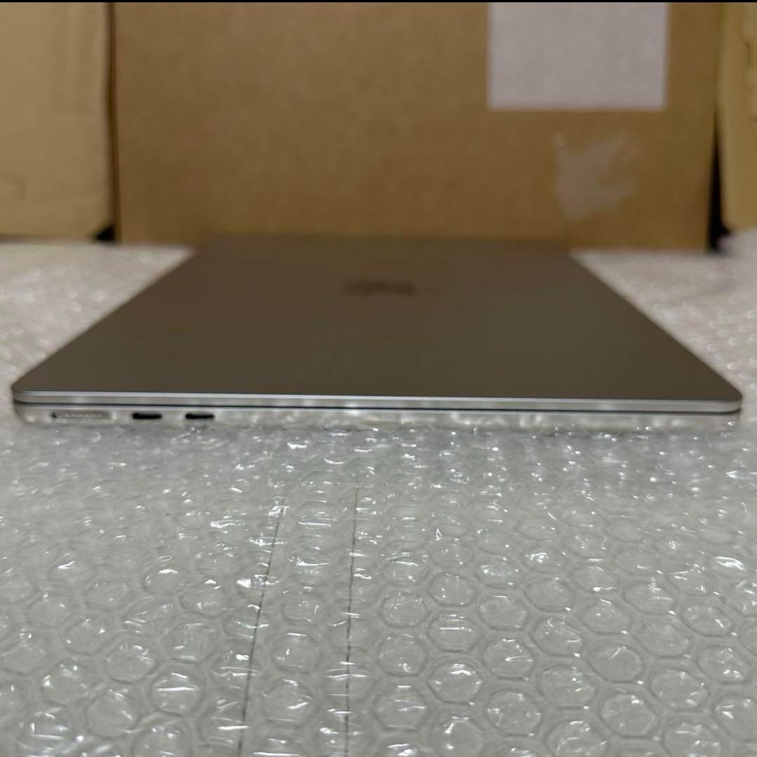 apple M2チップ搭載 MacBook Air 8GB 512GB