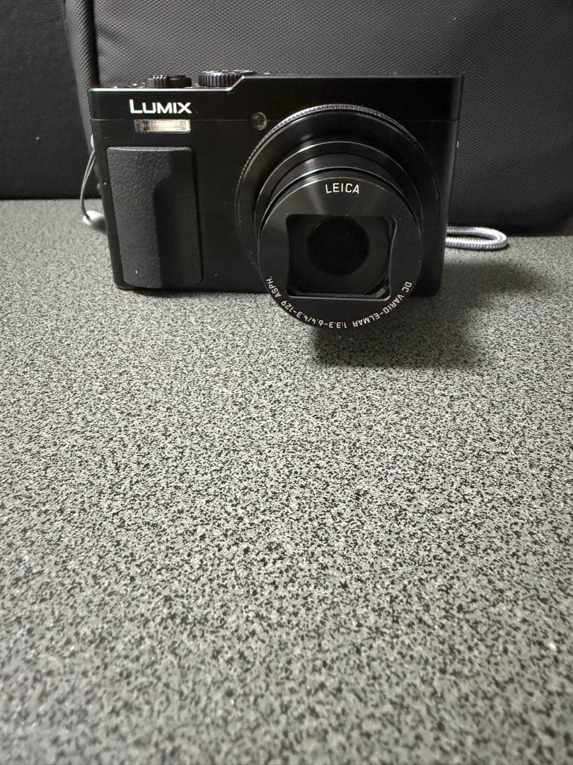 LUMIXコンパクトデジタルカメラ ブラック　DC-TZ99
