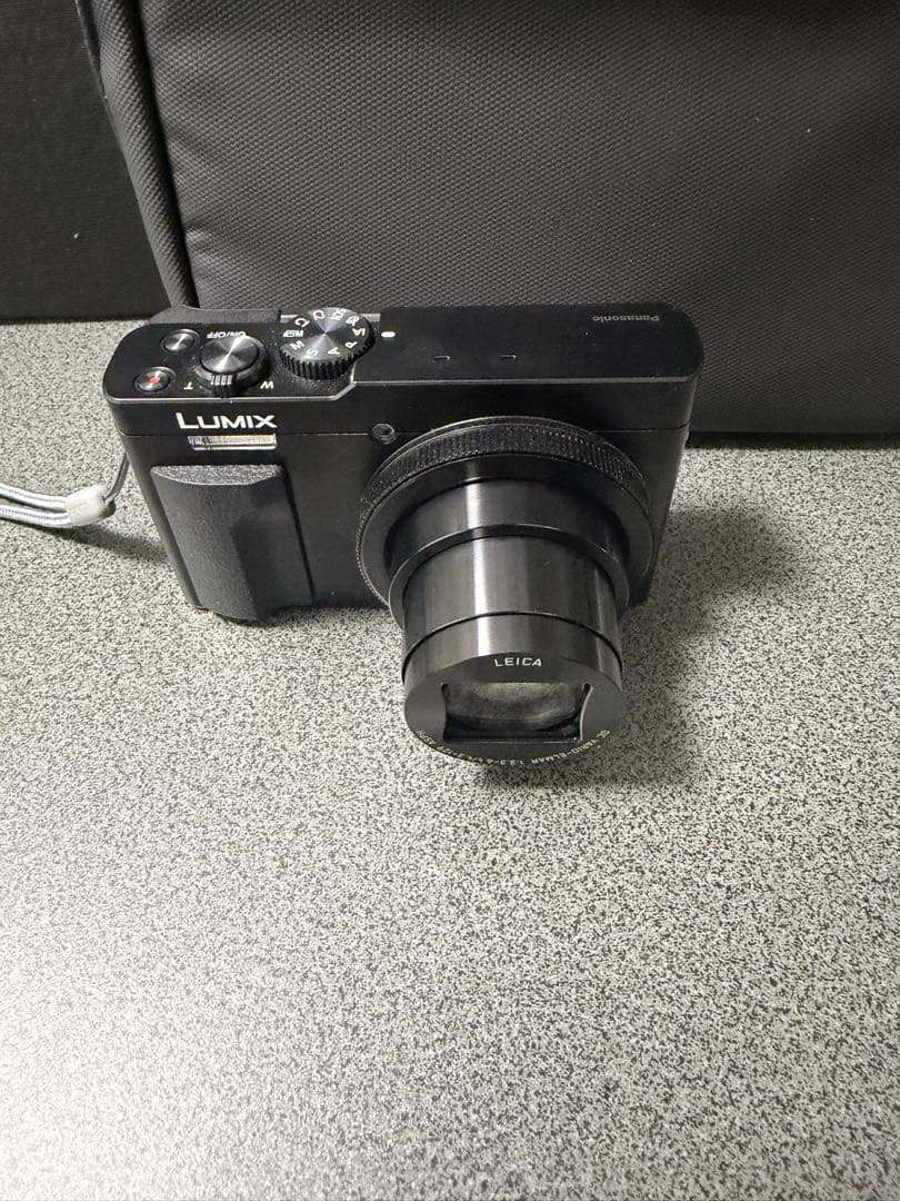 LUMIXコンパクトデジタルカメラ ブラック　DC-TZ99