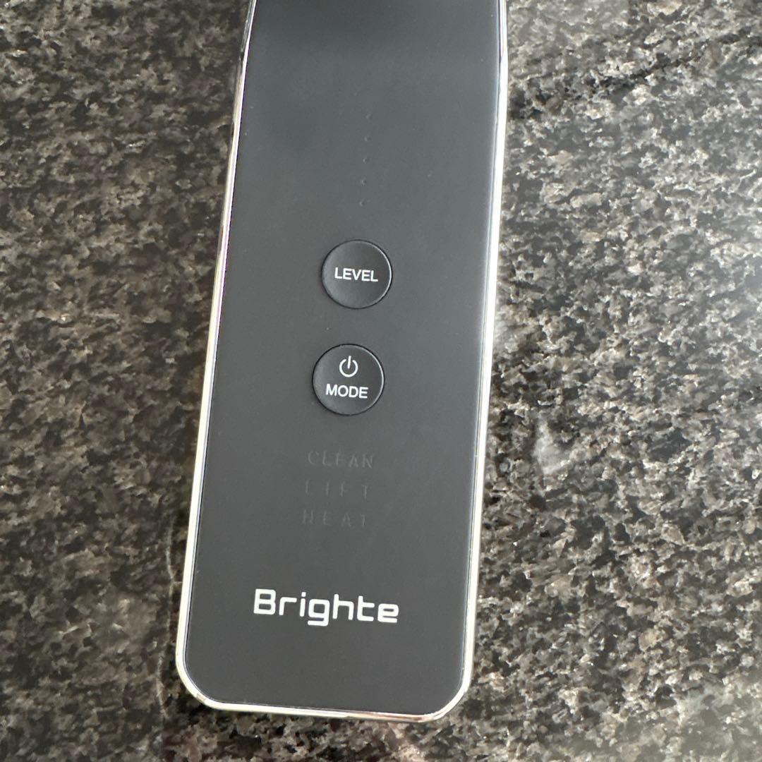 【美品】Brighte エレキリフト　美顔器