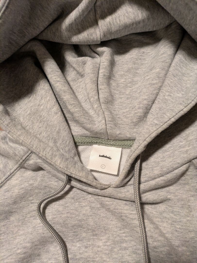 ballaholic ball on journey フーディ