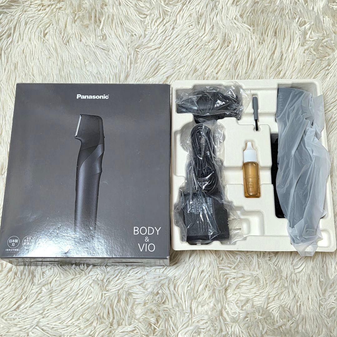 Panasonic ボディ＆VIOシェーバー ボディートリマーER-GK82-K