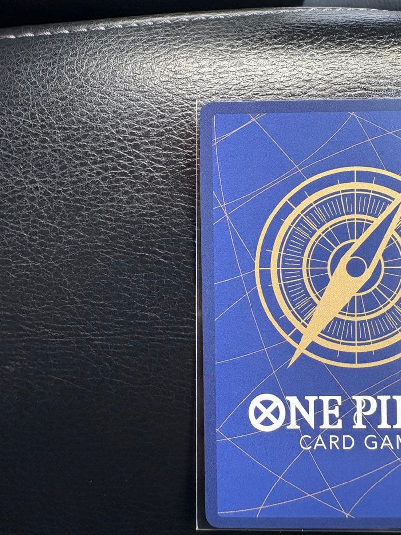 ワンピースカード シャンクス　金背景sp コミパラ　３周年　パラレル