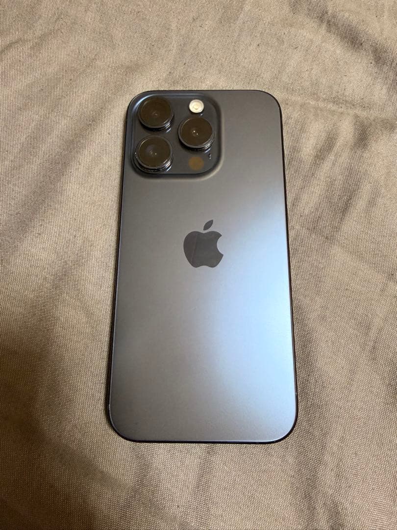 2/6まで期間限定値下げ‼️（美品）iPhone15Pro 256GB