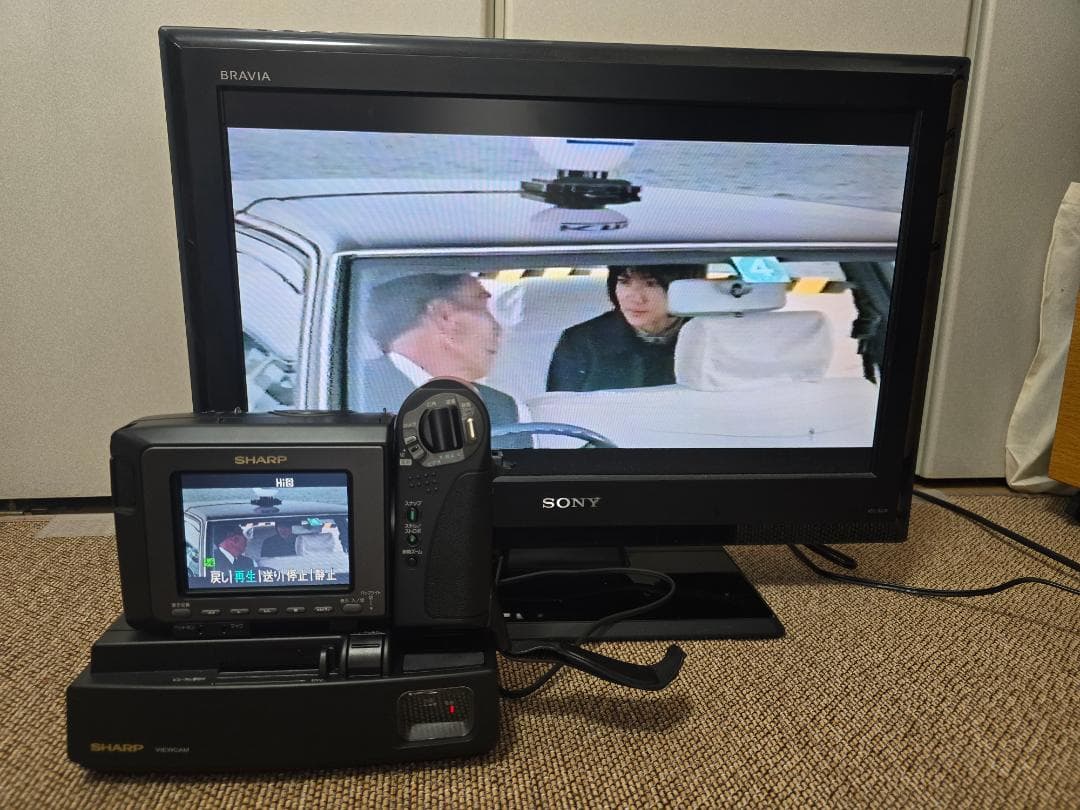 ニ*ん様 Hi8 録画／再生OK SHARP 液晶ビューカム VL-HL50＋ア