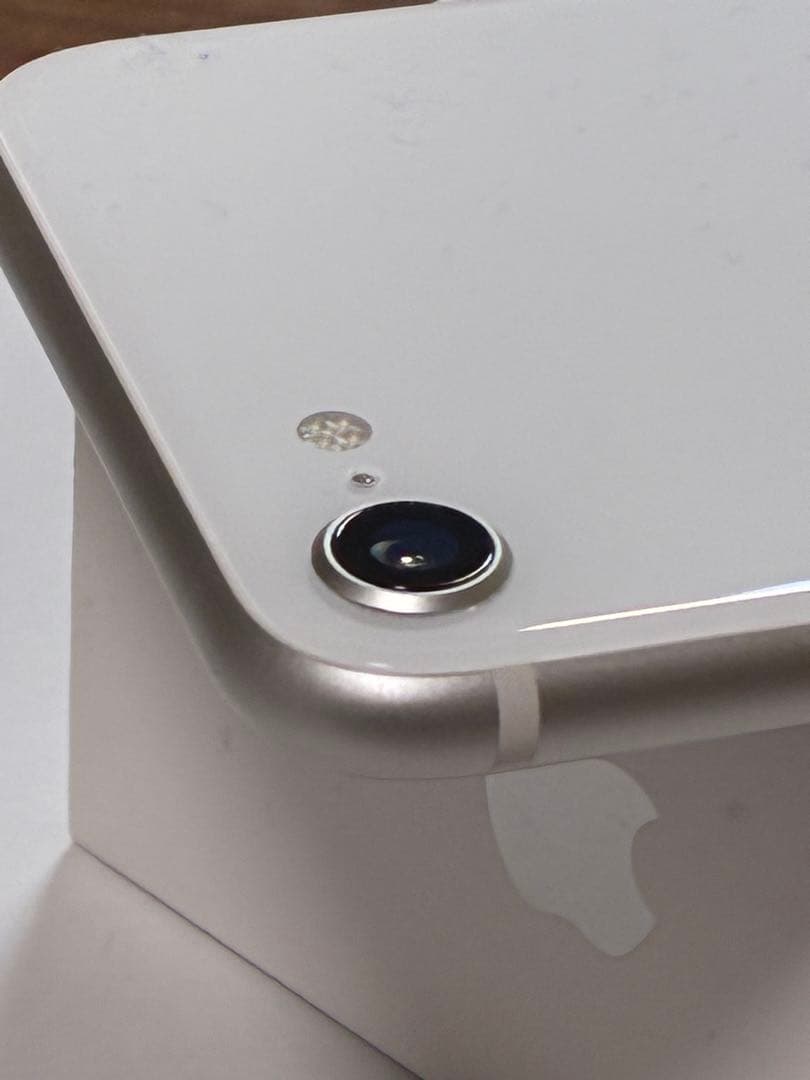 iPhone SE2 64GB ホワイト SIMロック無し