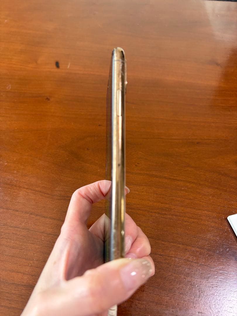 Apple iPhone XS ゴールド 本体　64GBジャンク品　箱付き