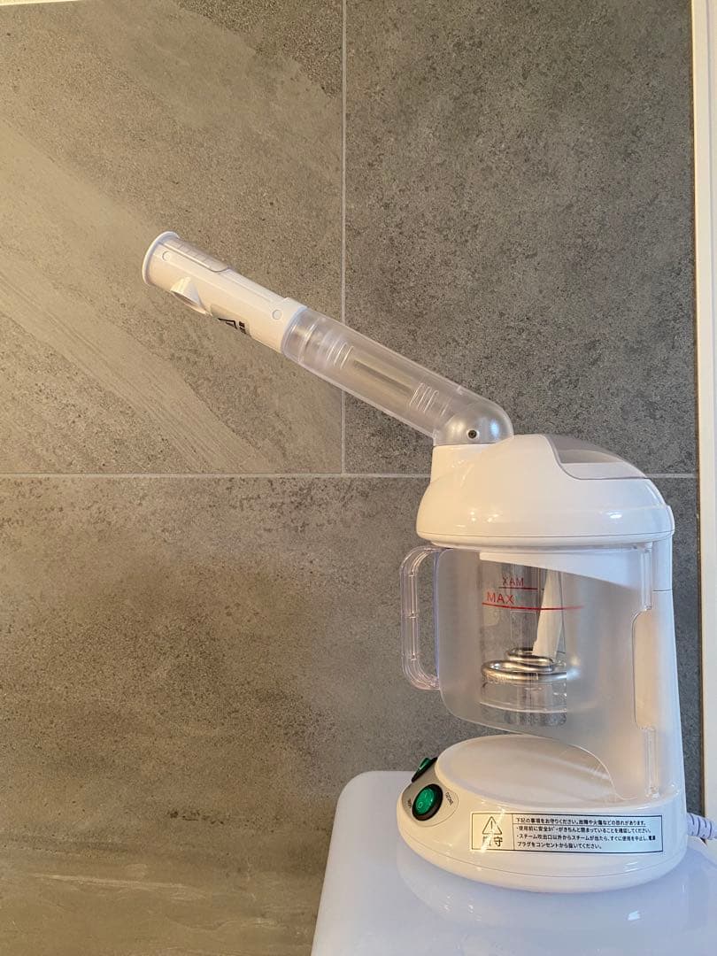 新品未使用★一級品★アロマ対応型コンパクトスチーマー★人気業務用をご家庭でも