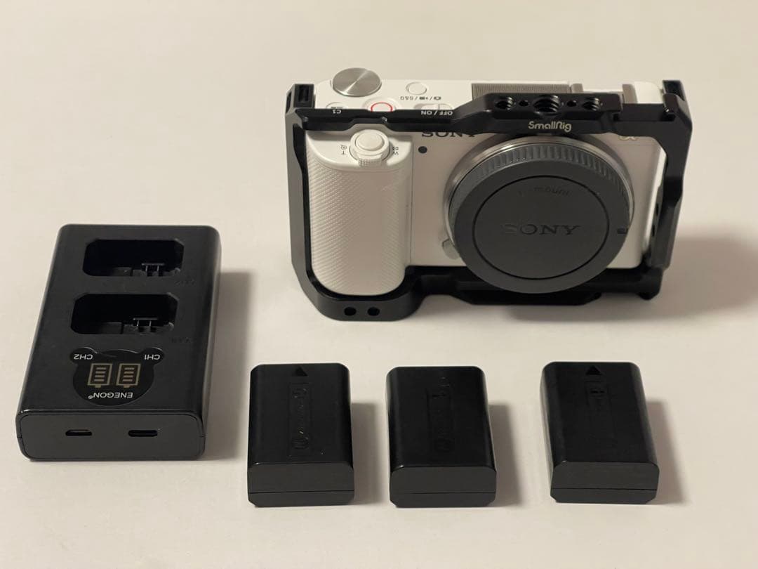 SONY ZV-E10 ミラーレス一眼 ホワイト